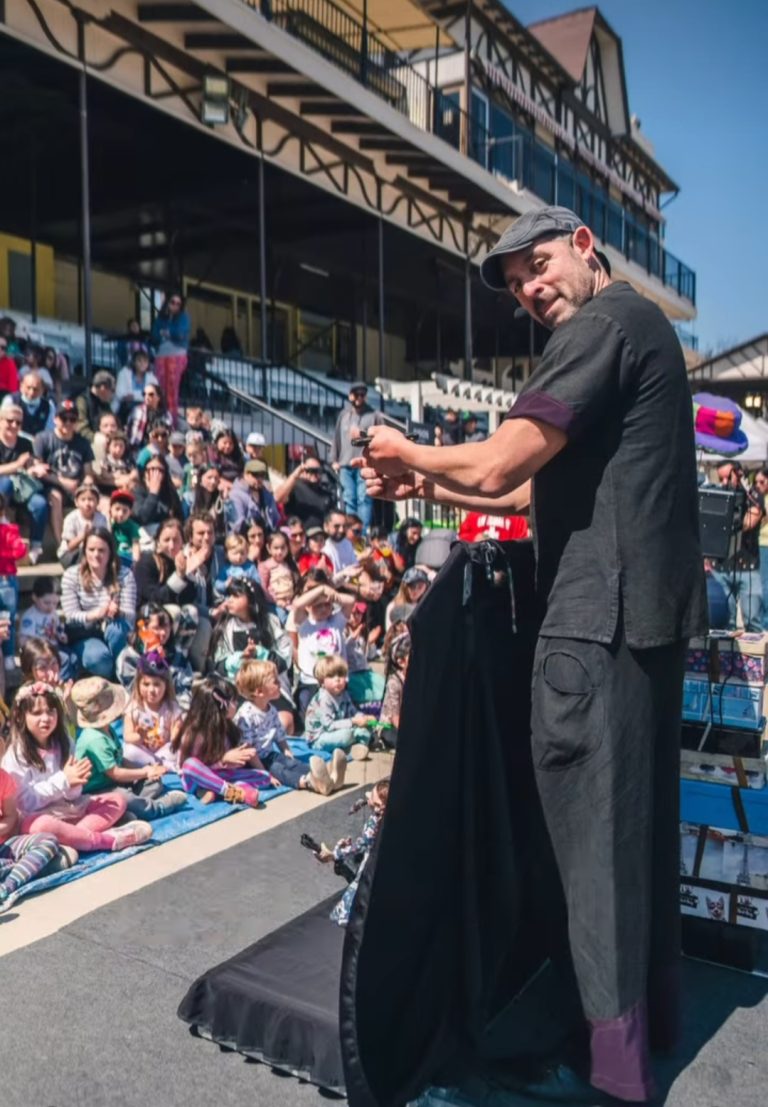 El mundo de los titeres 2 768x1107