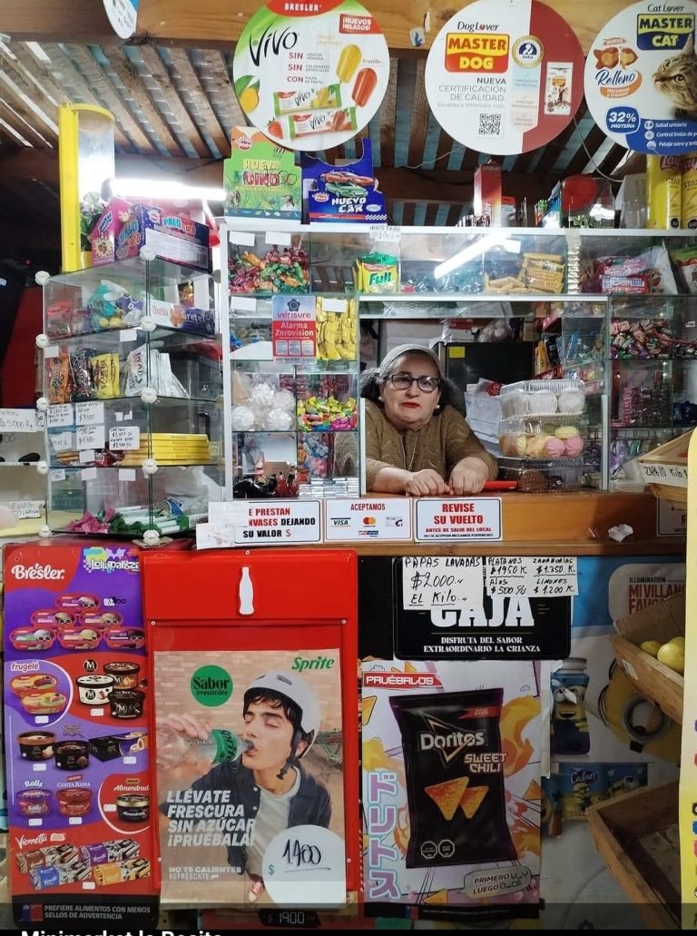 Minimarket La Rosita 3 768x1031